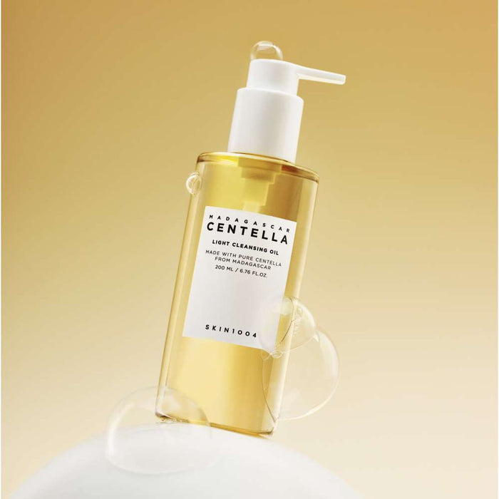 Madagascar Centella Light Cleansing Oil 200 ml SKIN1004