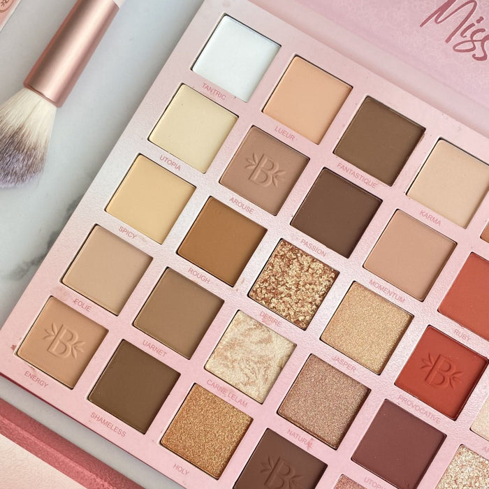 Paleta Miss Elegance Bloomshell S250