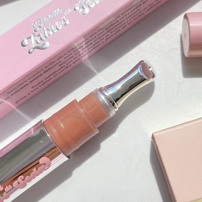 Gloss Labios de Seda Bloomshell