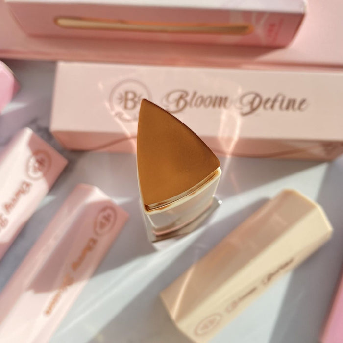 Contorno en Barra Bloom Define Bronzy Bloomshell